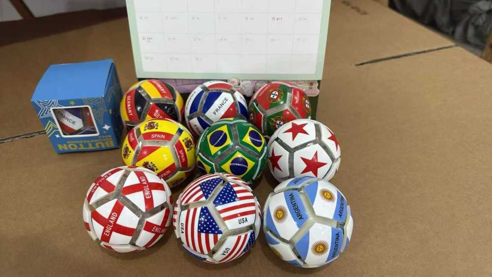 Soccer Button Ball, Model 349529
