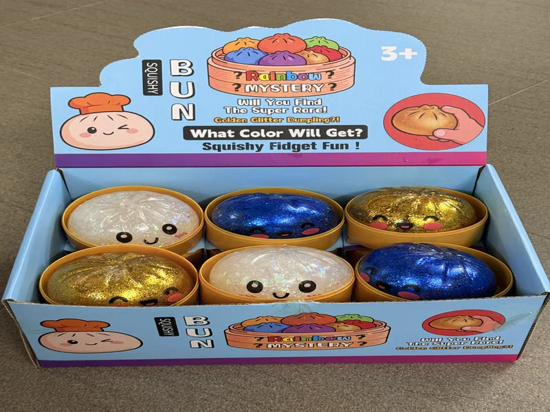 Glitter-Fill Smiling Bun Squishy