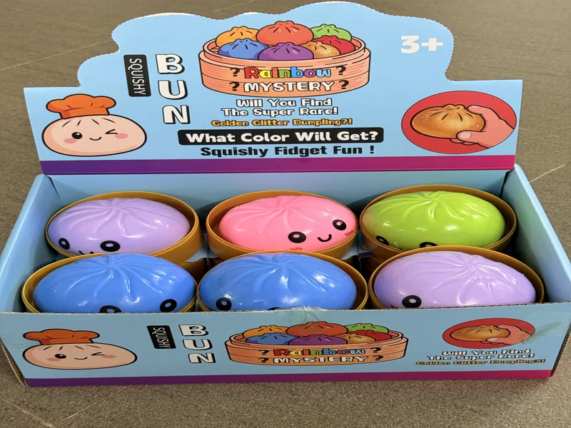 Dough-Fill Smiling Bun Squishy